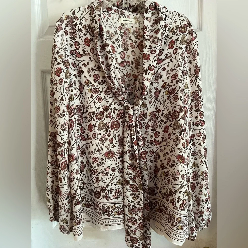 Max Studio Floral Tie Collar Blouse Shirt Women’s medium Paisley Western Boho - Picture 2 of 7